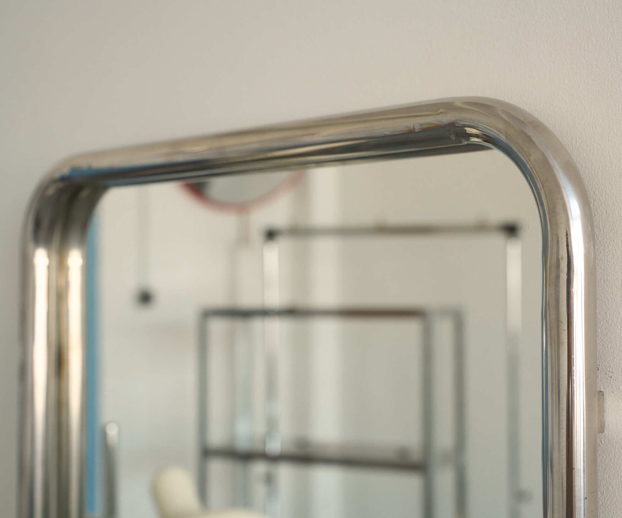 Зеркало на металлической раме 50х80 см, хром