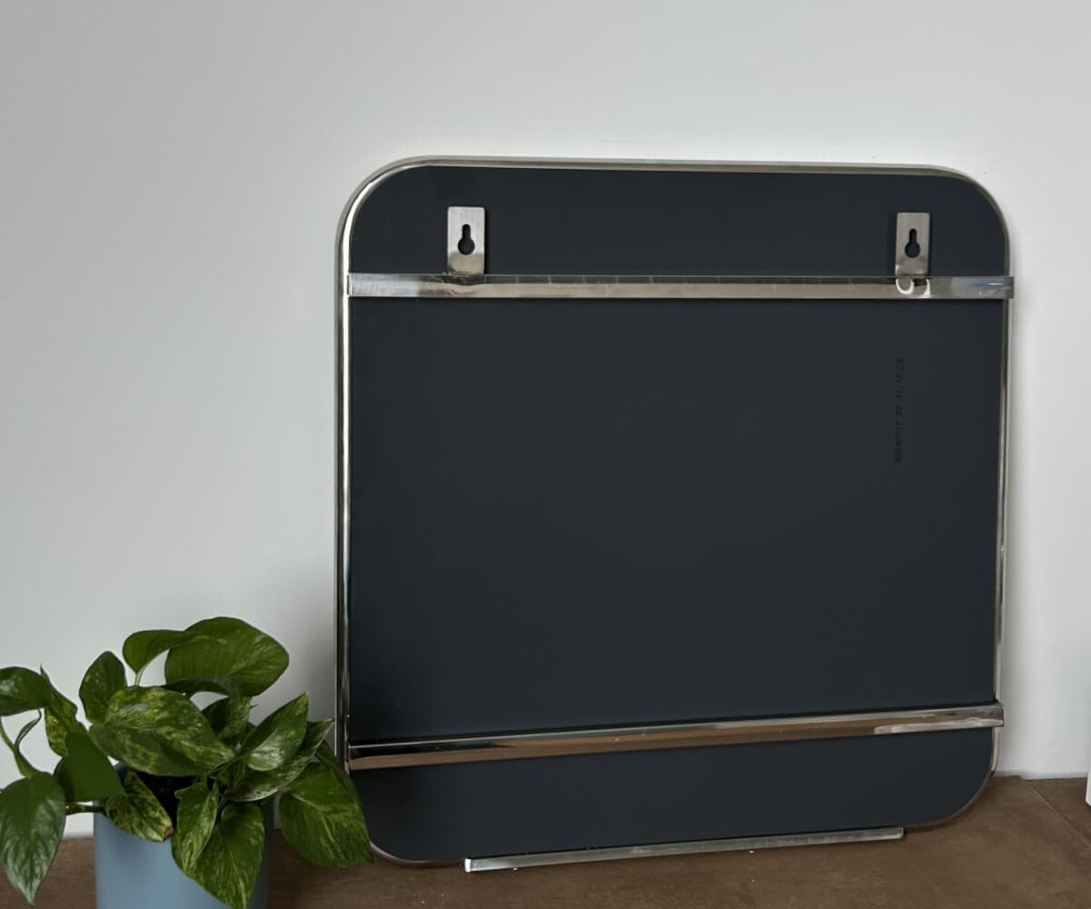 Зеркало на металлической раме, хром