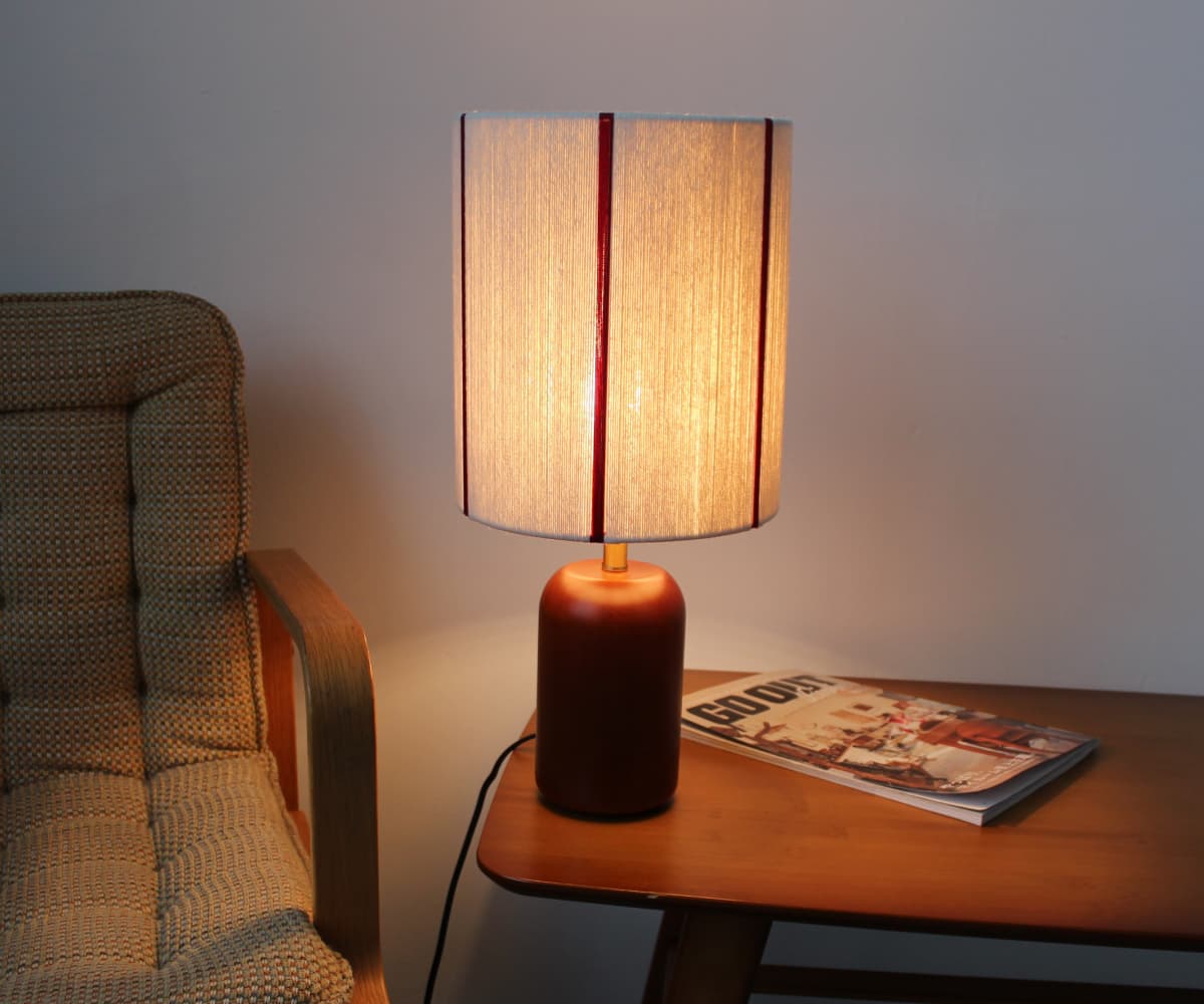 Лампа настольная