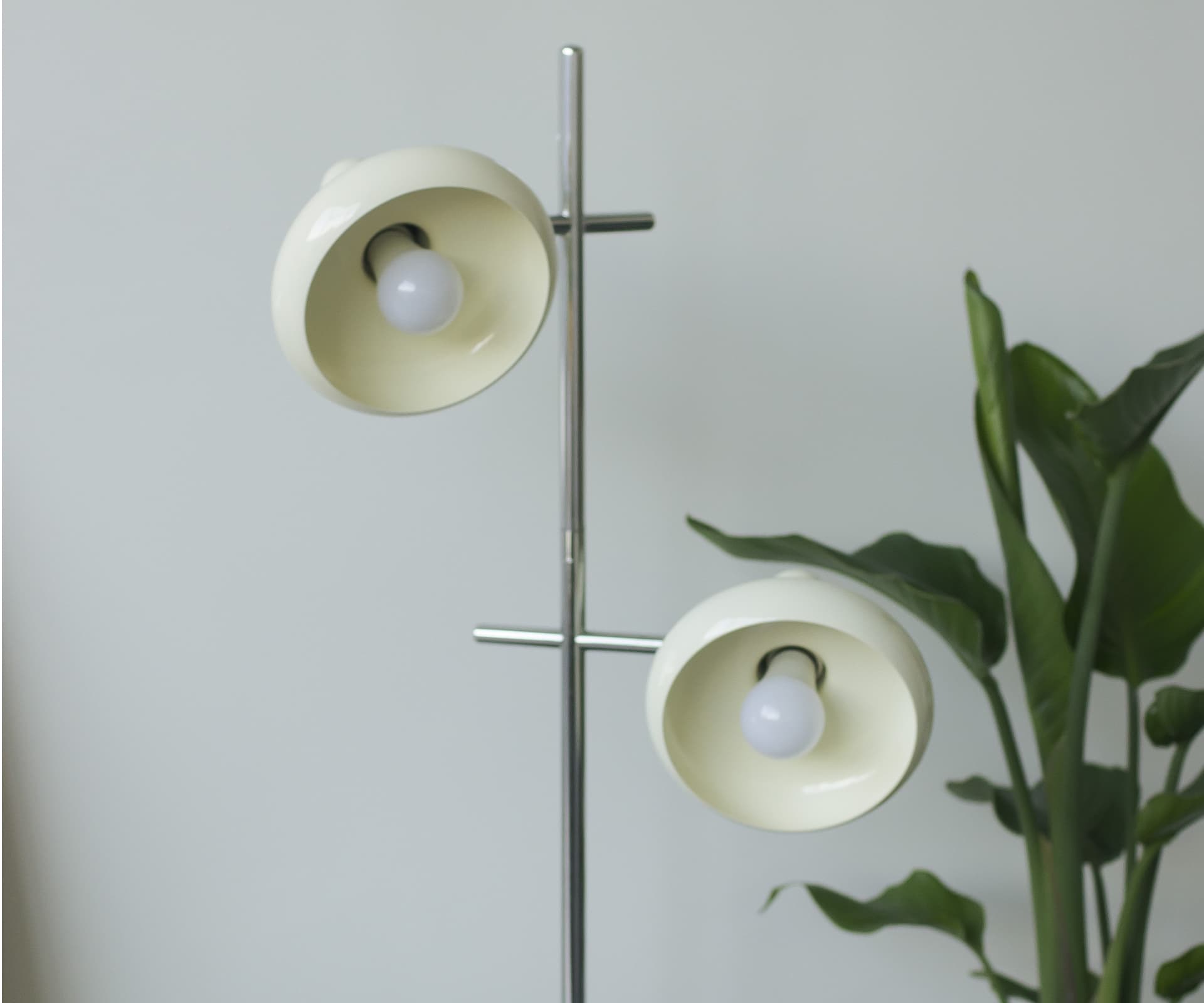 Торшер Bloom, молочный