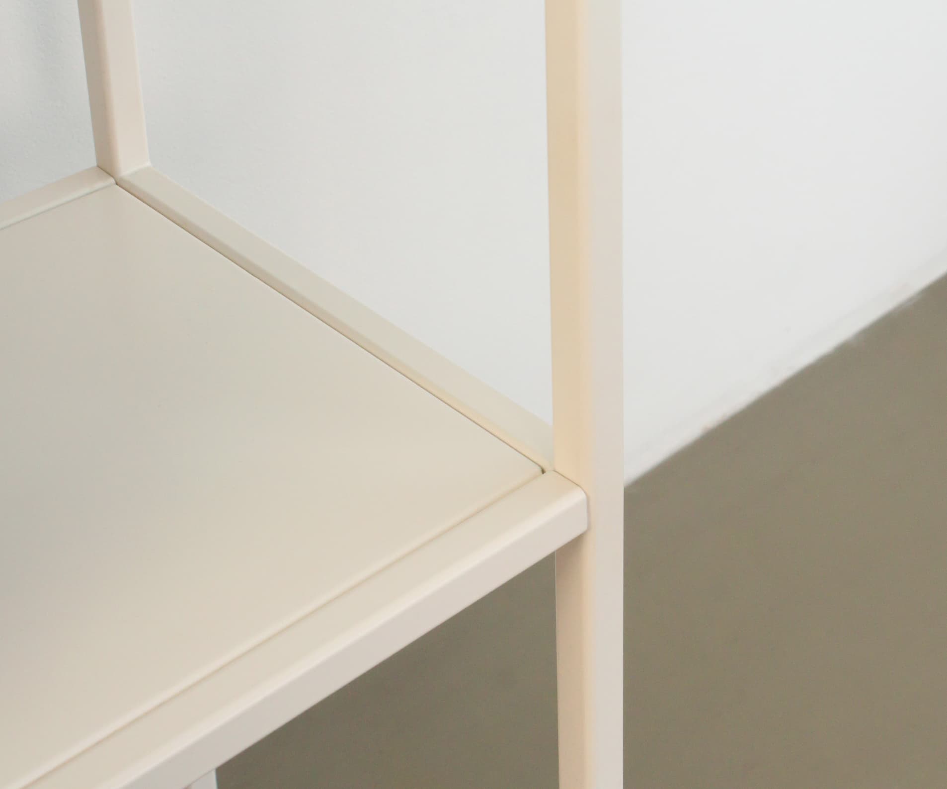 Стеллаж металлический 75х80х25, молочный