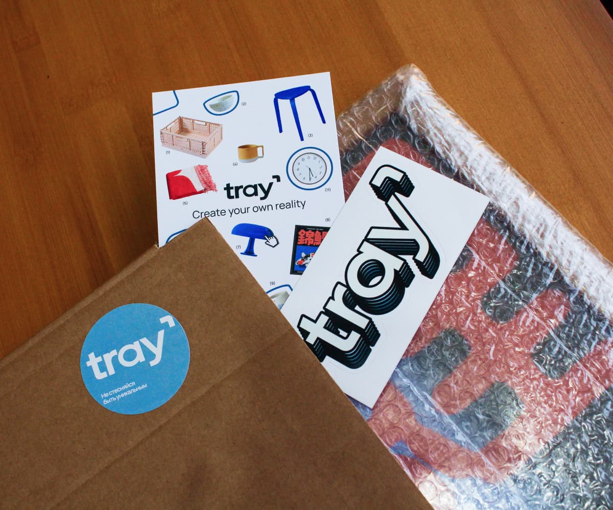 Рамка для постера красная