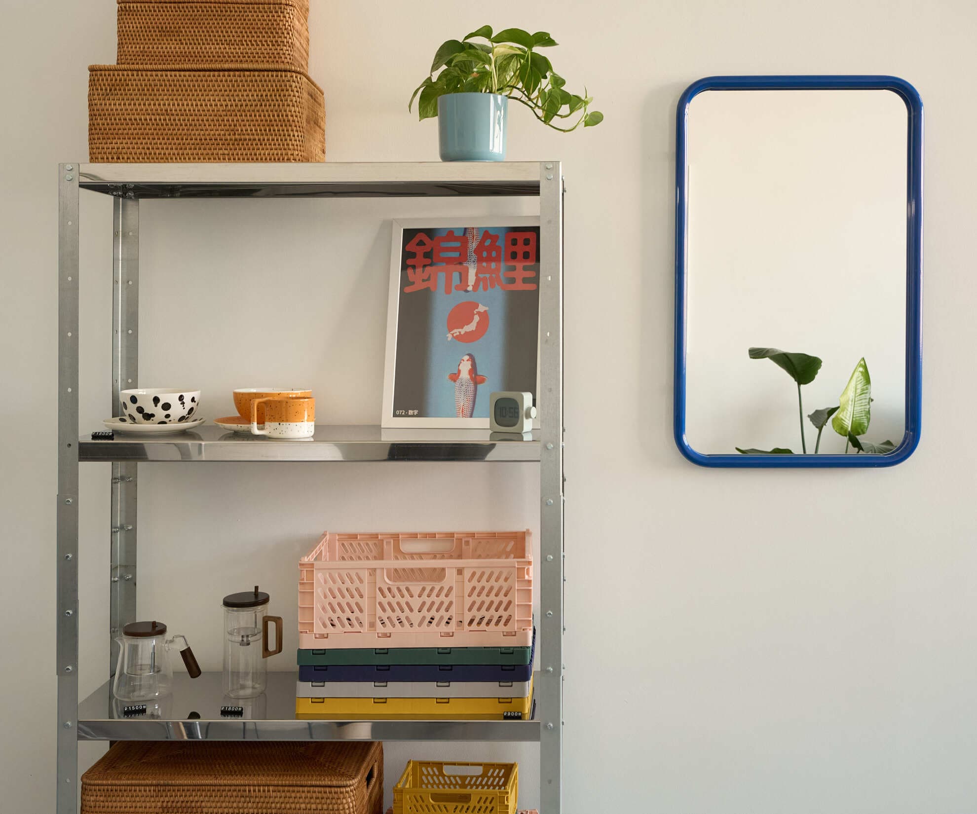 Зеркало на металлической раме 50х80 см, синее