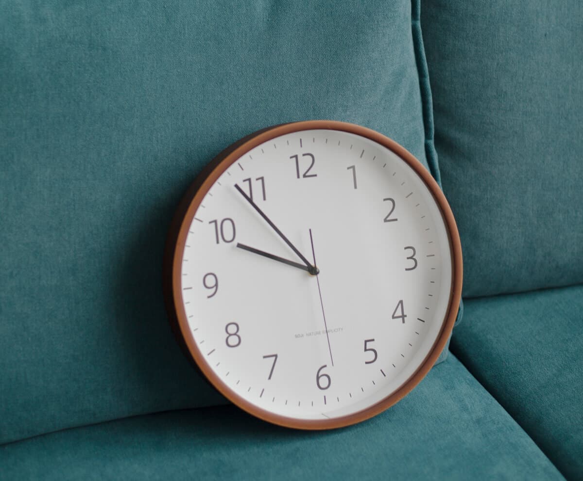 Часы настенные SOJI CLASSIC