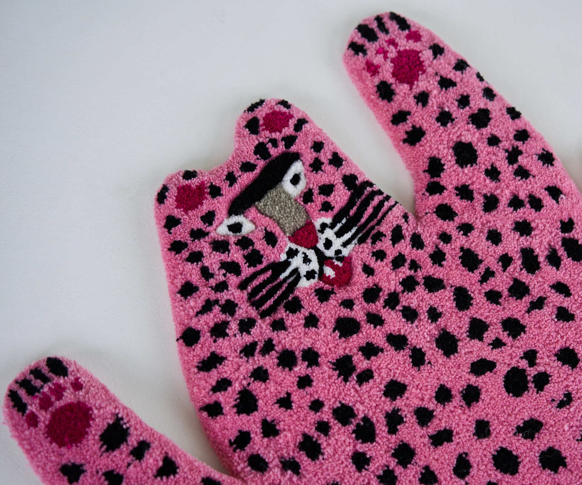 Ковер ЛЕО розовый, 80х50 см