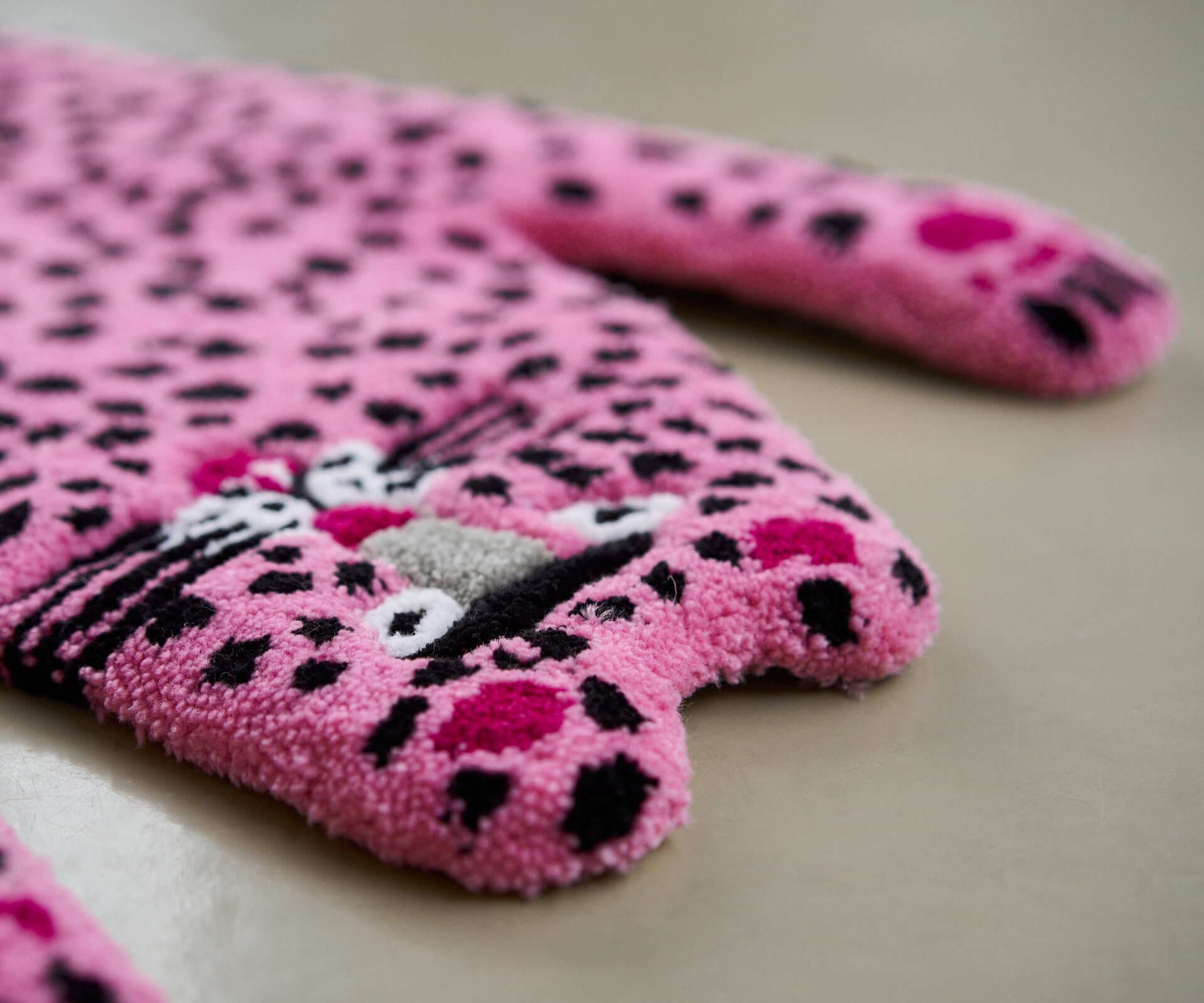 Ковер ЛЕО розовый, 80х50 см