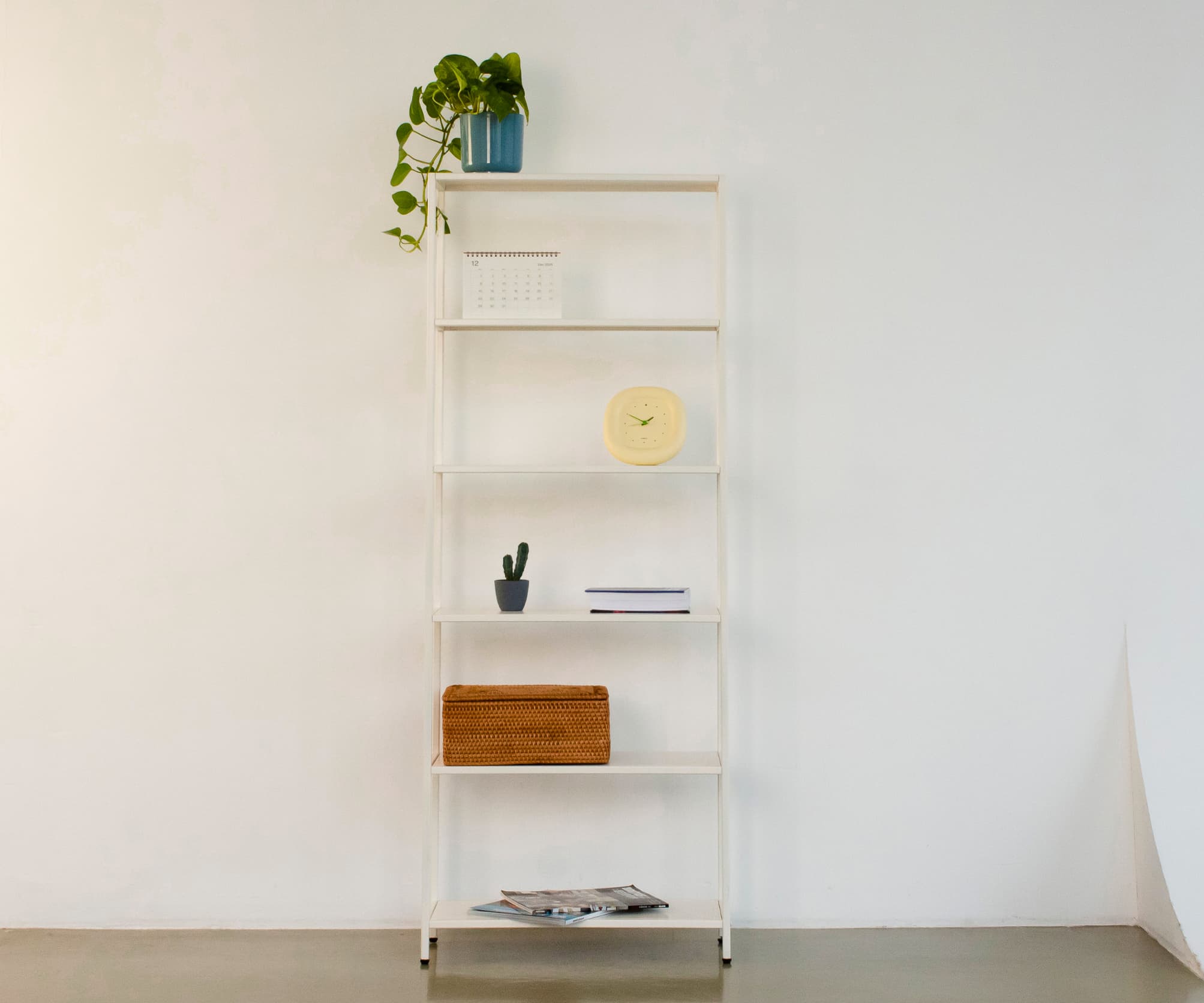 Стеллаж металлический 155х60х25, молочный