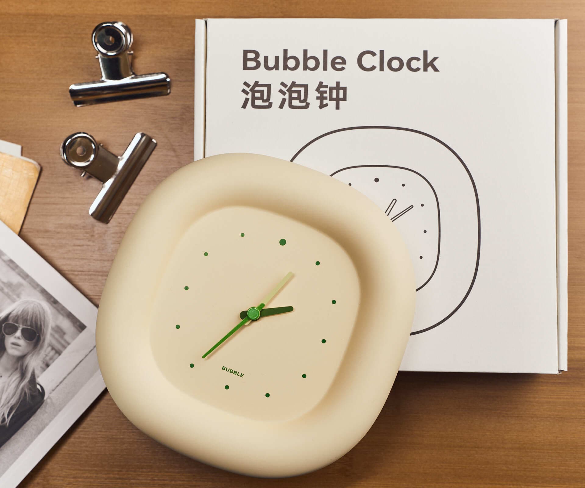 Часы настенные MUID