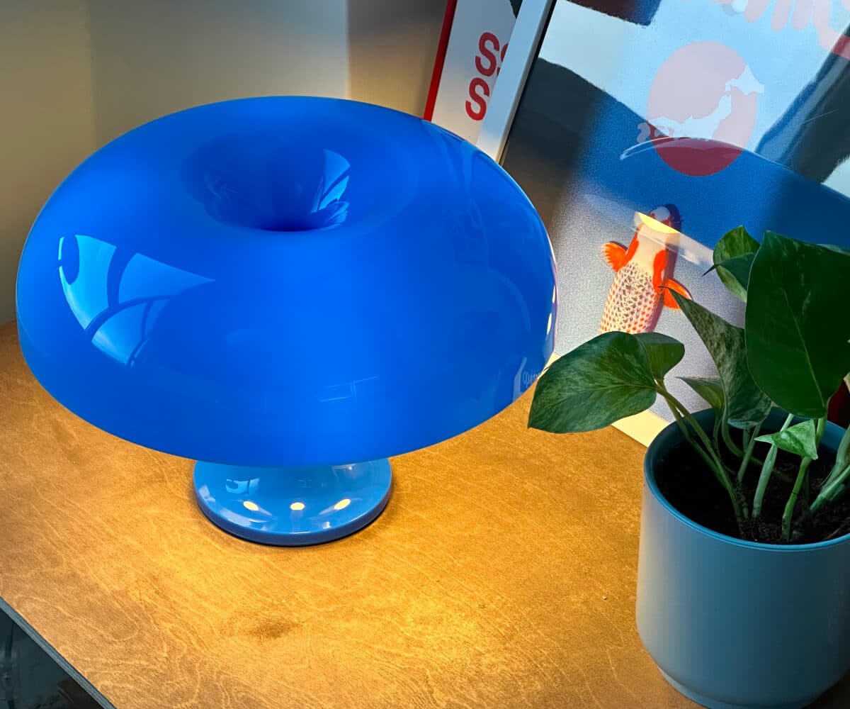 Лампа настольная Shroom, синяя