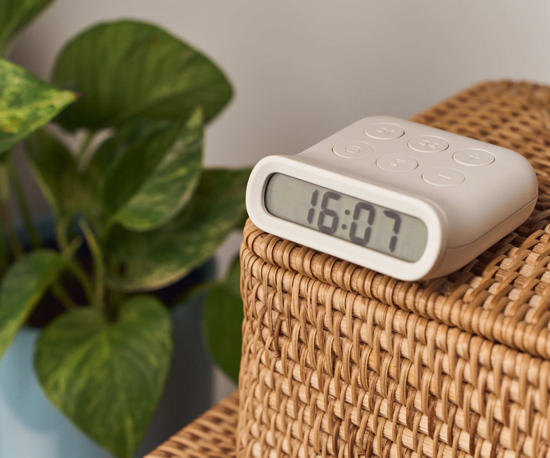 Настольные часы-будильник MUID, белые